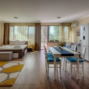 Apartamento Riverside With Free Parking, Plovdiv